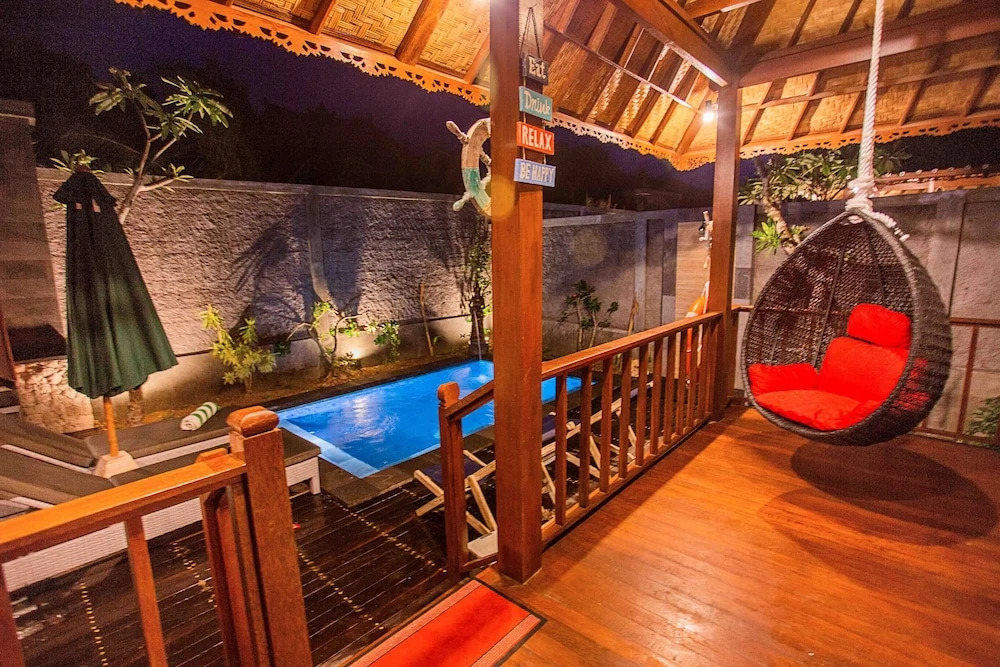 Sunset Garden Nusa Lembongan