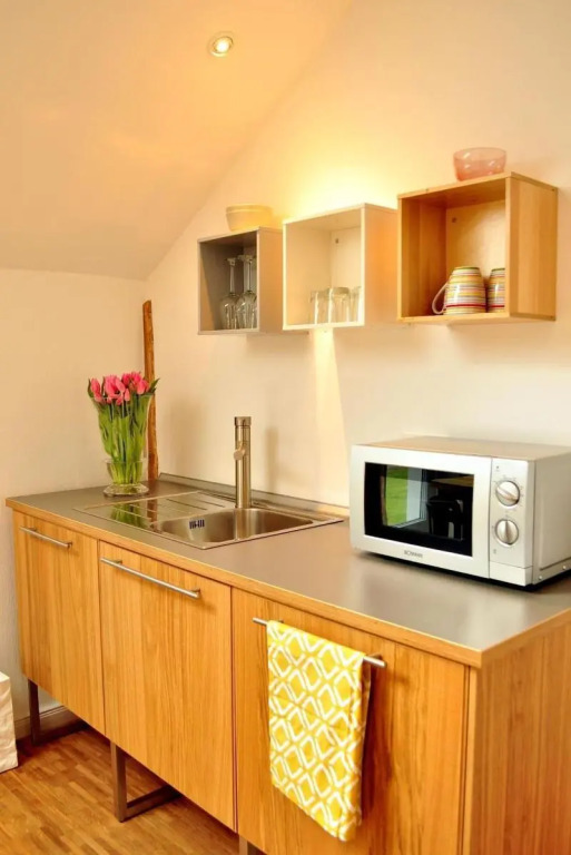 Haus & Hof Guest House