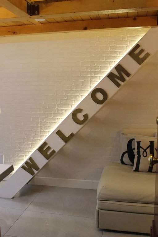 Modern 3 Bedroom in La Latina 10 minutes to Metro