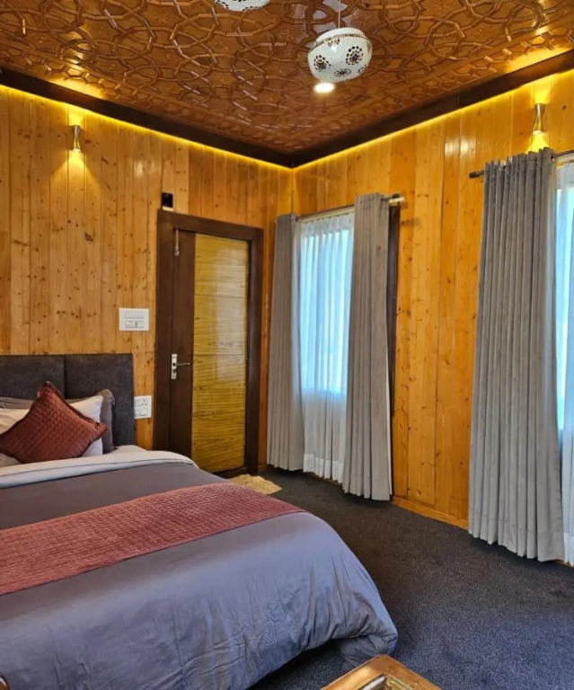 Gulmarg Woods by Stay Pattern
