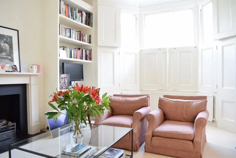 Bright 1 Bedroom Flat in Brook Green