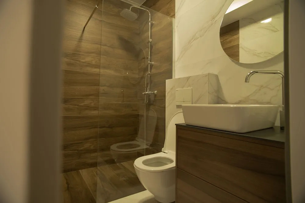 Lux Apartments