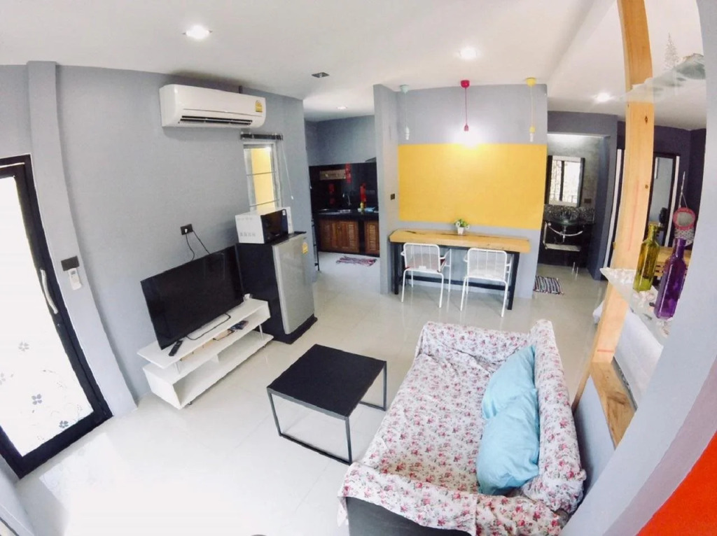 Aree Guesthouse2