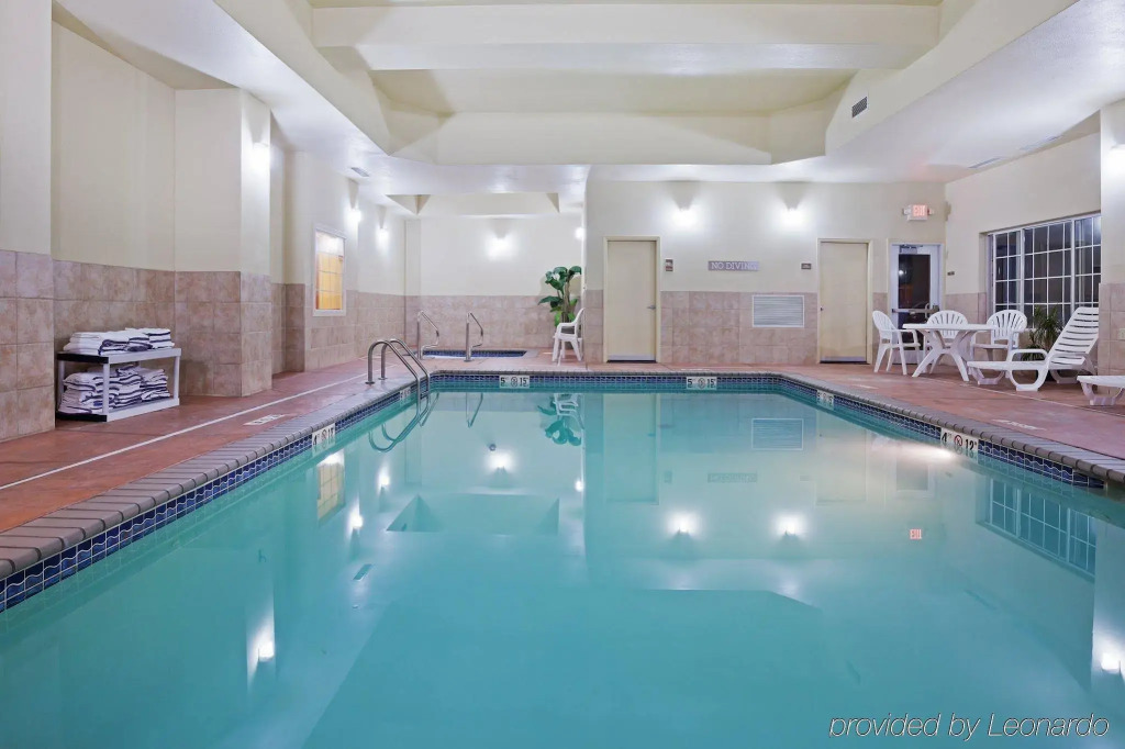 Country Inn & Suites by Radisson, Oklahoma City - Quail Springs, OK