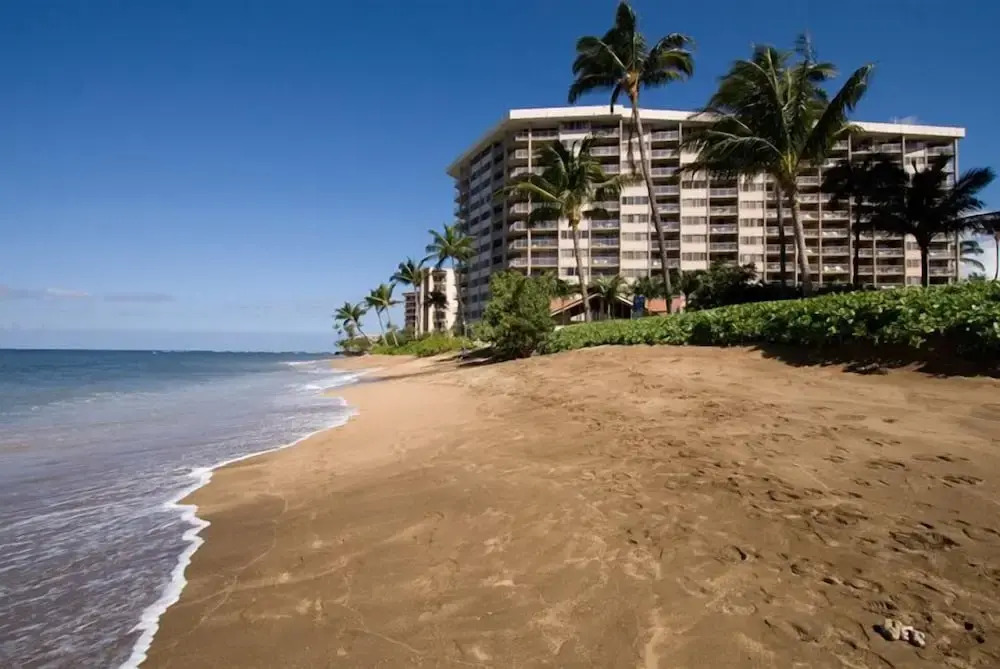 Royal Kahana #209 1 Bedroom Condo by RedAwning