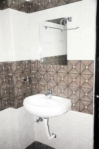 Ishaan Hotel