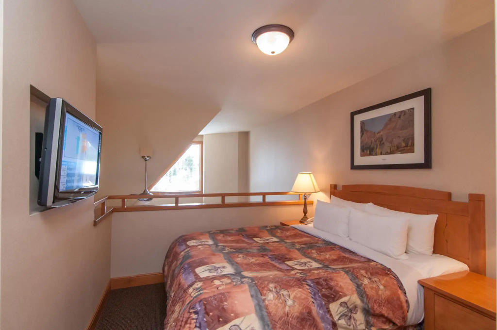 The Hidden Ridge Resort