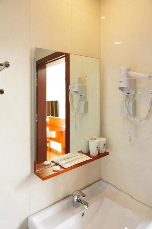 Greentree Inn