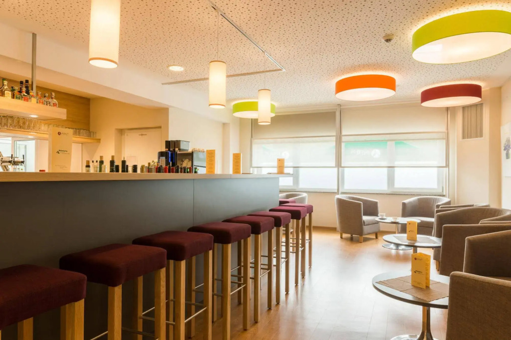 Aribo Hotel