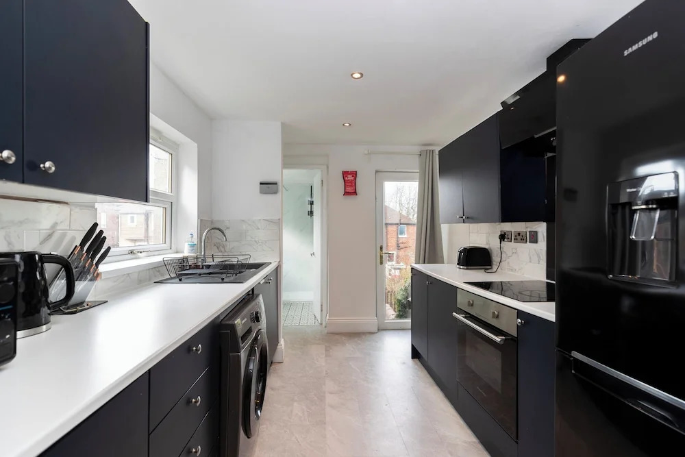 Bright 4-bedroom Maisonette in Gateshead