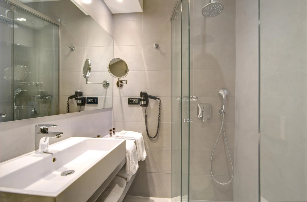 Отель Poseidon Athens