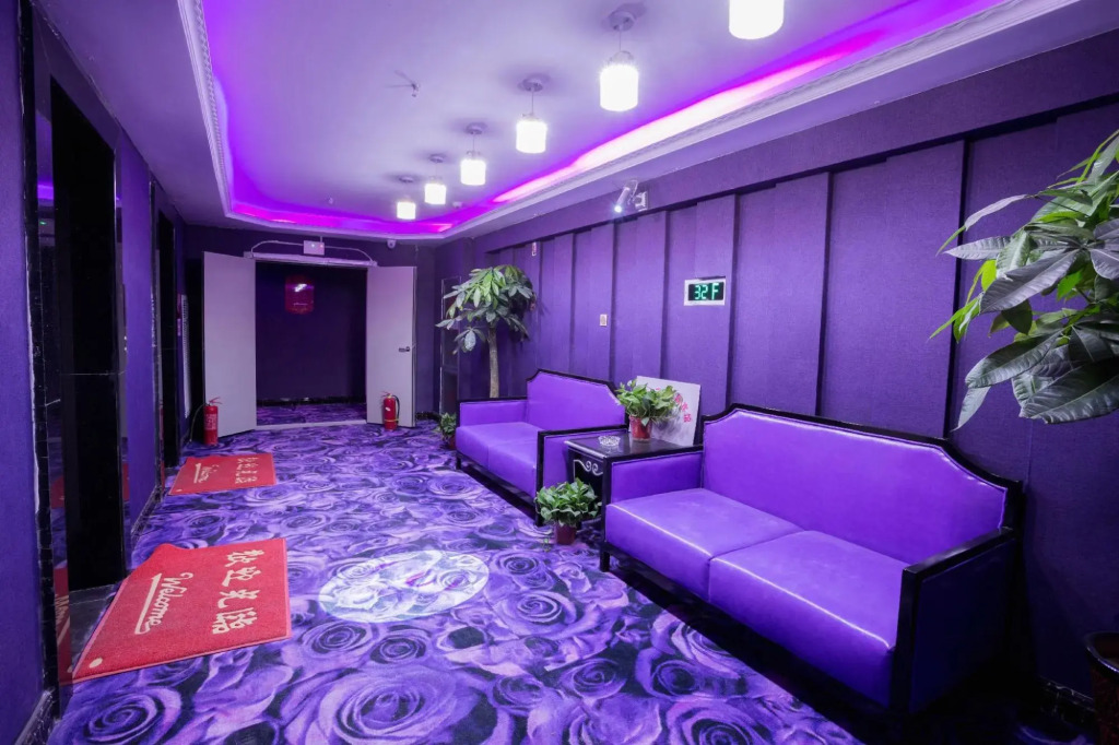 521 Theme Hotel (Shuyang Railway Station)