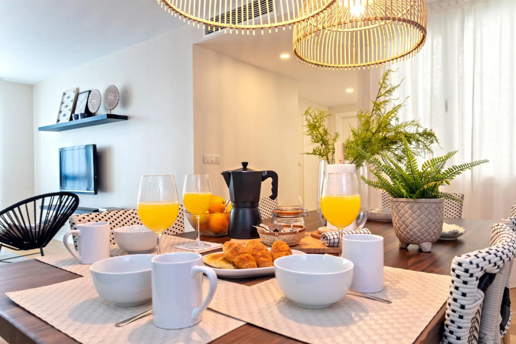 Luxury 2BD apartment in old town Malaga. San Agustin II