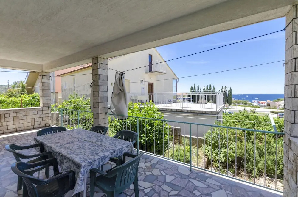 Apartments Ivica