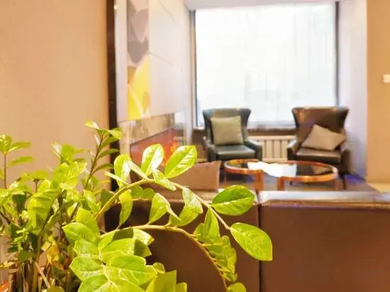 Homeinn Selected Hotel (Jixi Railway Station Central Street Dashang Xinmate)