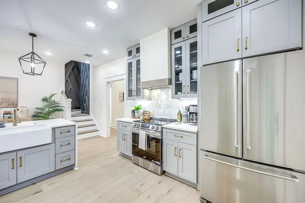 1 Mi to Dtwn: Family Home in San Antonio!