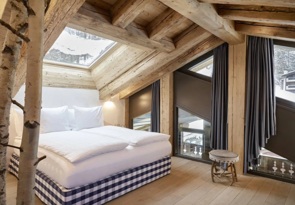 Firefly Luxury Suites