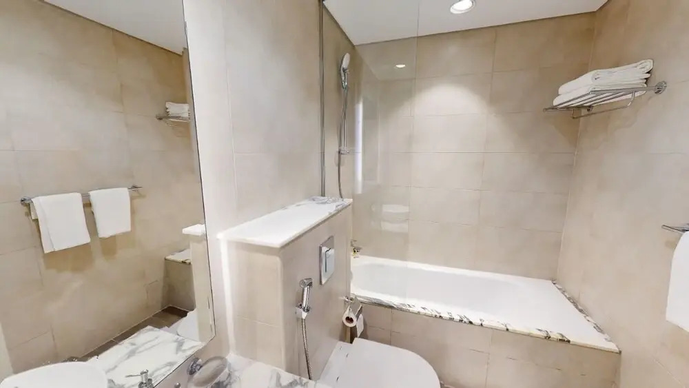 Whitesage - Bright and Spacious Apartment With Sea Views