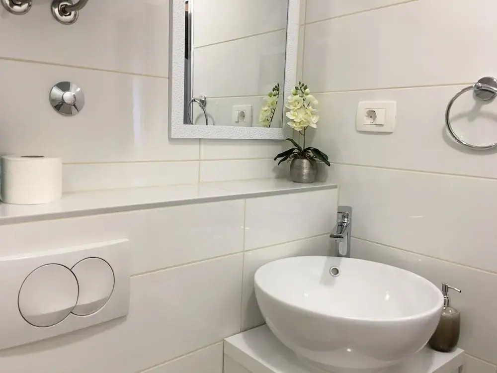 Rooms and apartments Paese