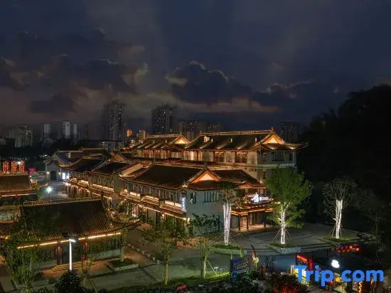 Yinshe Hotel (Pingguo Yangming Cultural Park)
