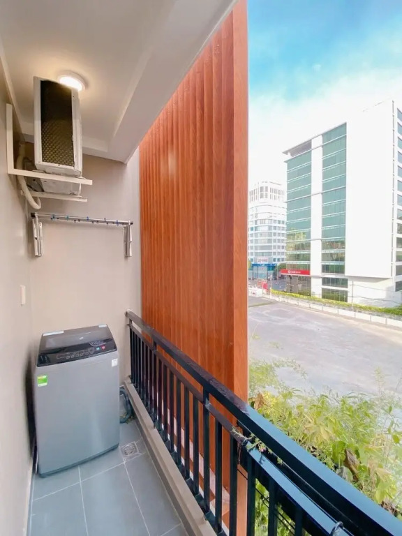 Lucy Hotel & Apartment