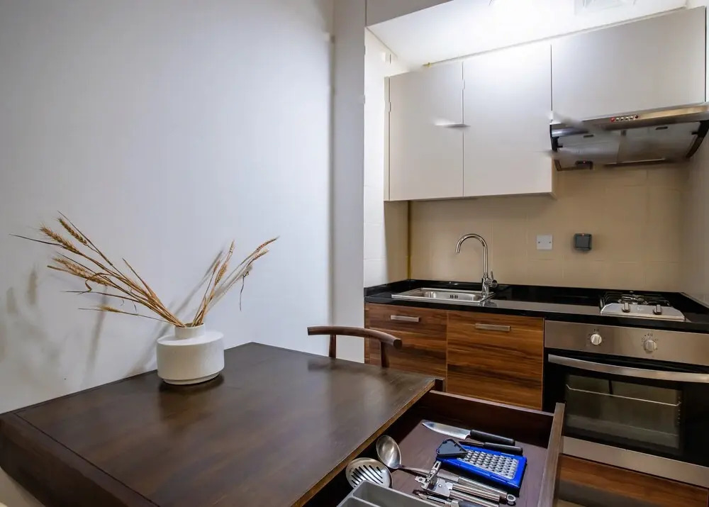 Super Elegant studio apartment-Sparkle tower By SWEET HOMES