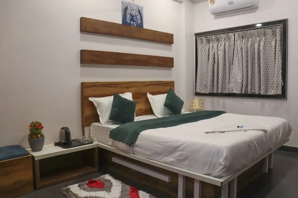 Hotel Garuda Executive Latur