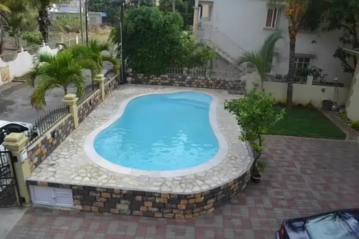 Rs villas share apartment for business man free wifi pool 100mts to the beach