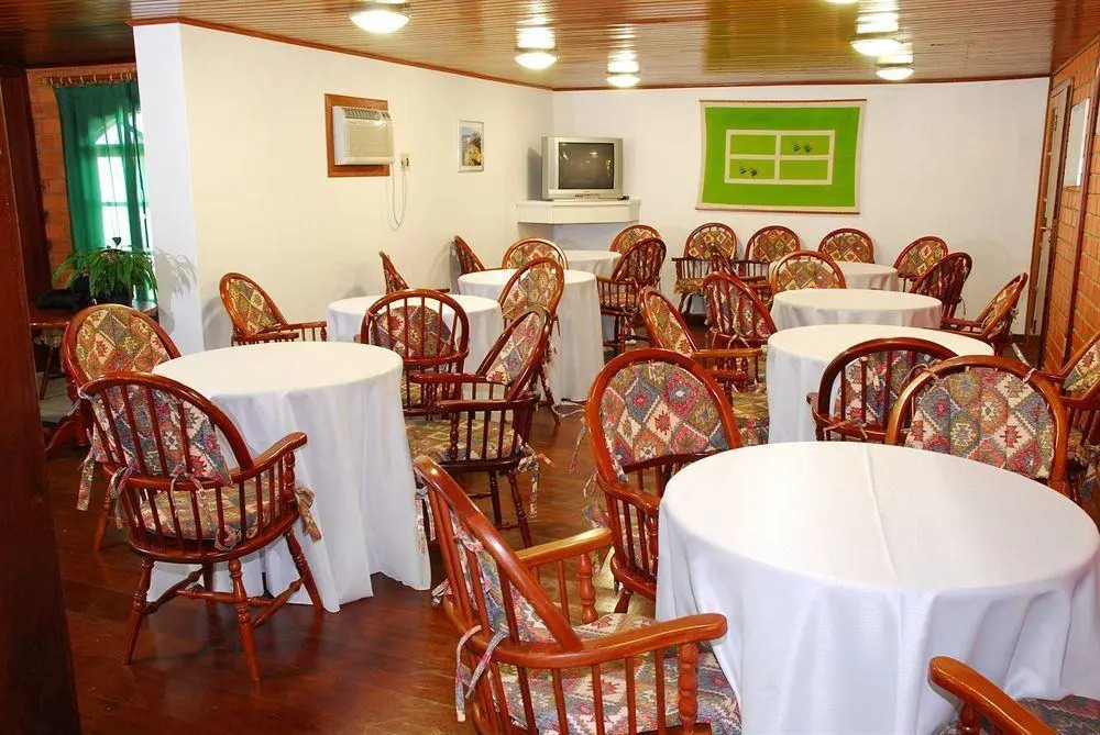 Praias Brancas Resort
