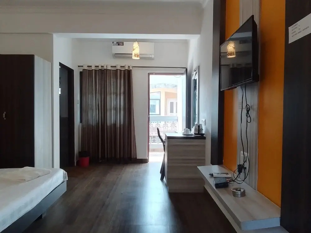 Hotel Baga Stays By Coral