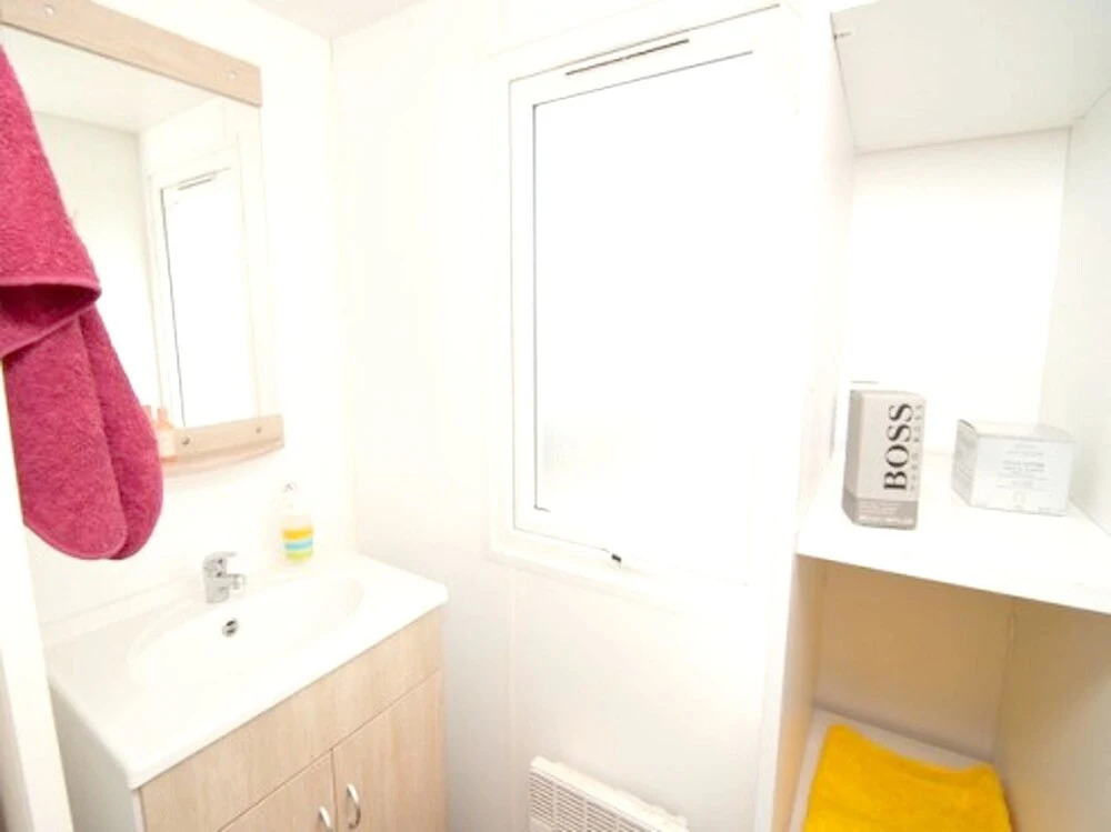 Property With 2 Bedrooms in Sigean, With Pool Access, Furnished Garden