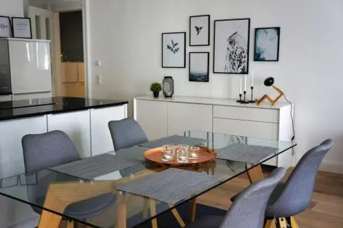 FIRST SELLIN Appartement 6
