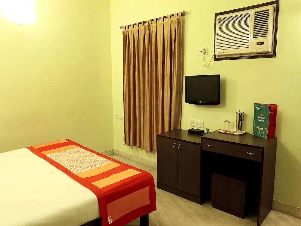 OYO 3653 Second House