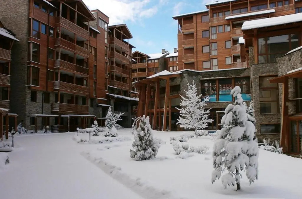 Saint Ivan Ski Apartments