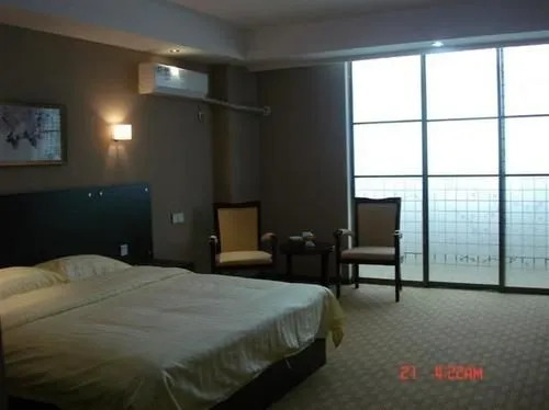 Jiutelong Hotel