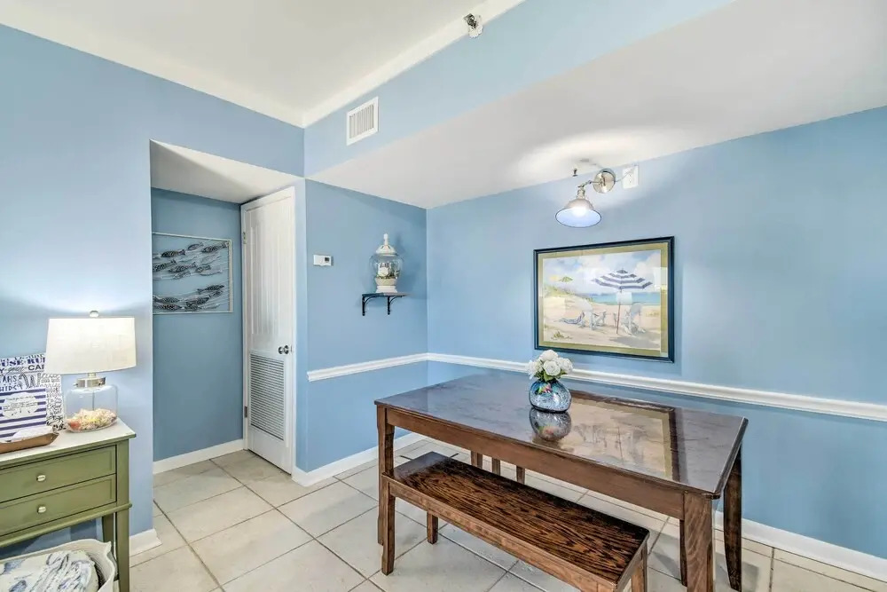 'the Sand Dollar' Gulf Shores Gem w/ Ocean Views!