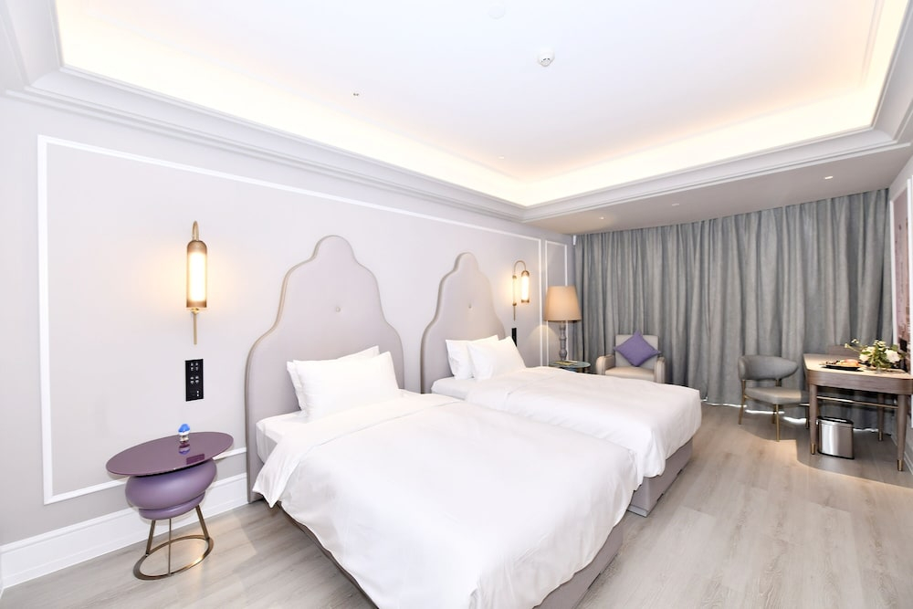 Mercure Xichang