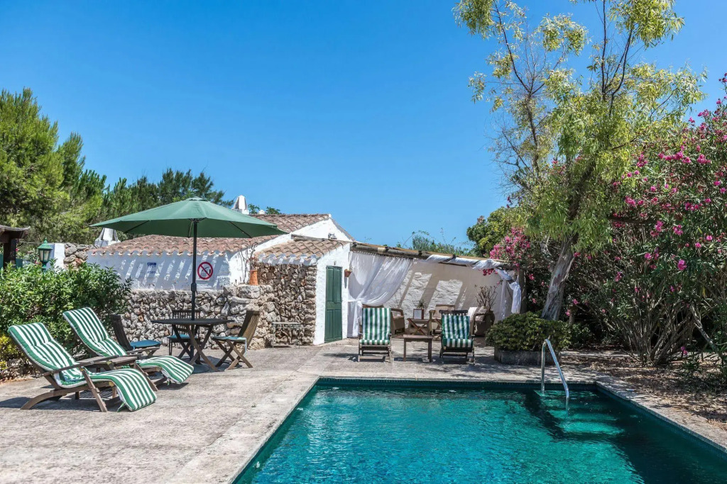 Hotel Rural Biniarroca