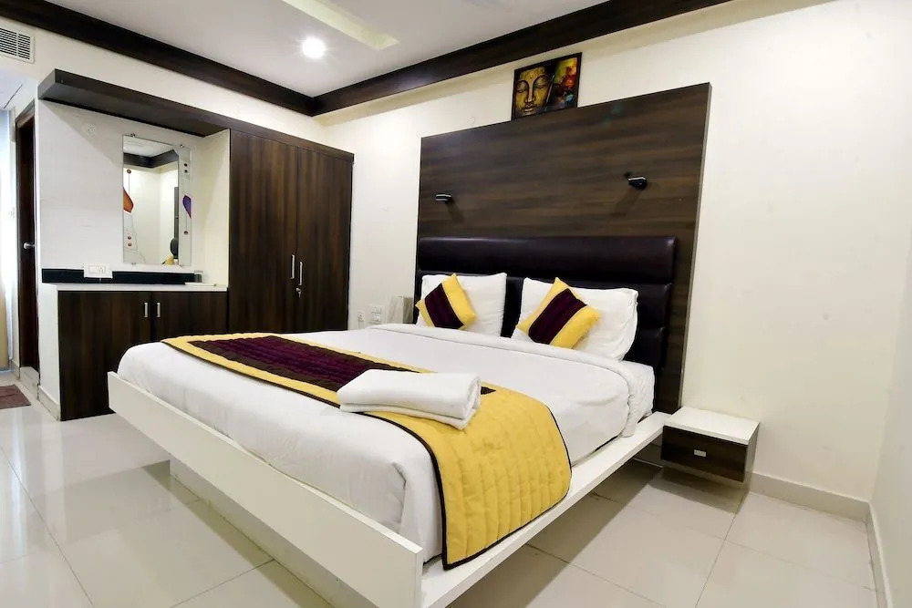 Sri Maharaja Inn