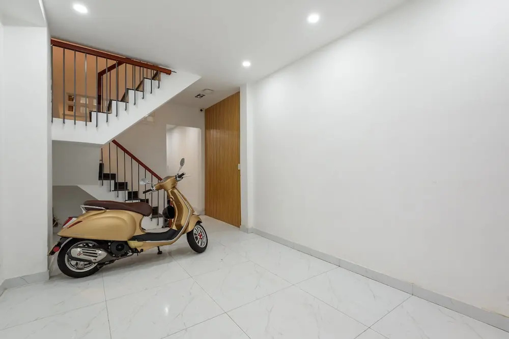 Cozrum Homes - Graceful Corner
