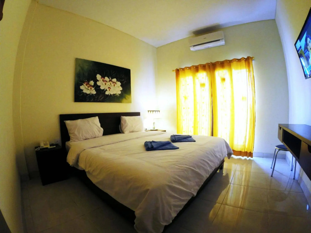 Lucky's Guest House