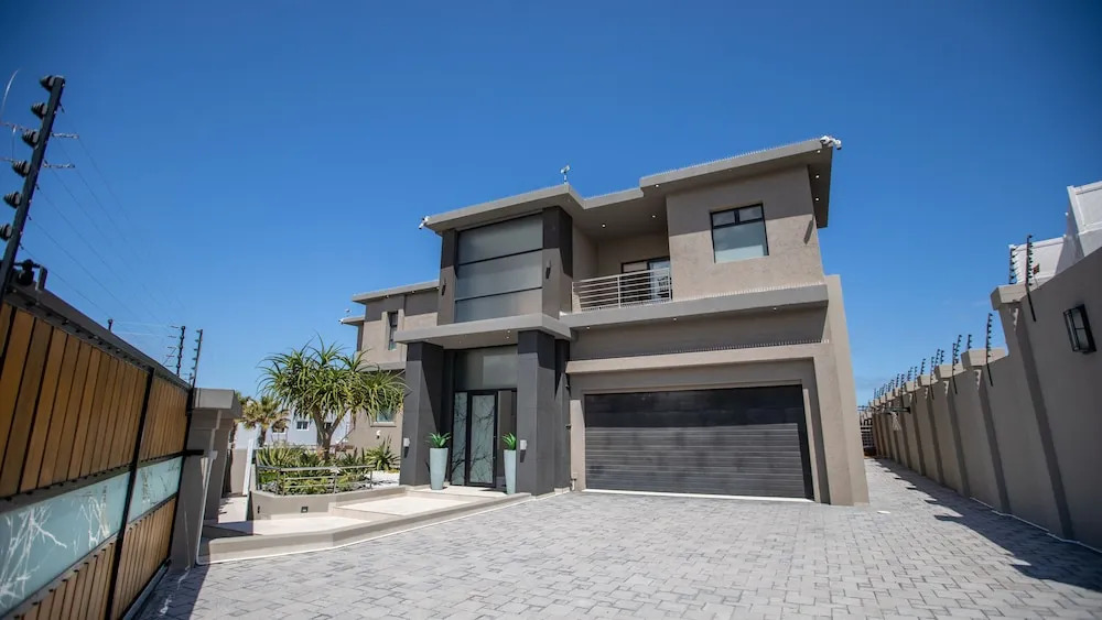 C la Vie Luxury Accommodation