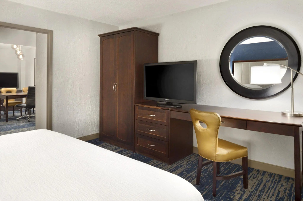 Embassy Suites by Hilton Columbus