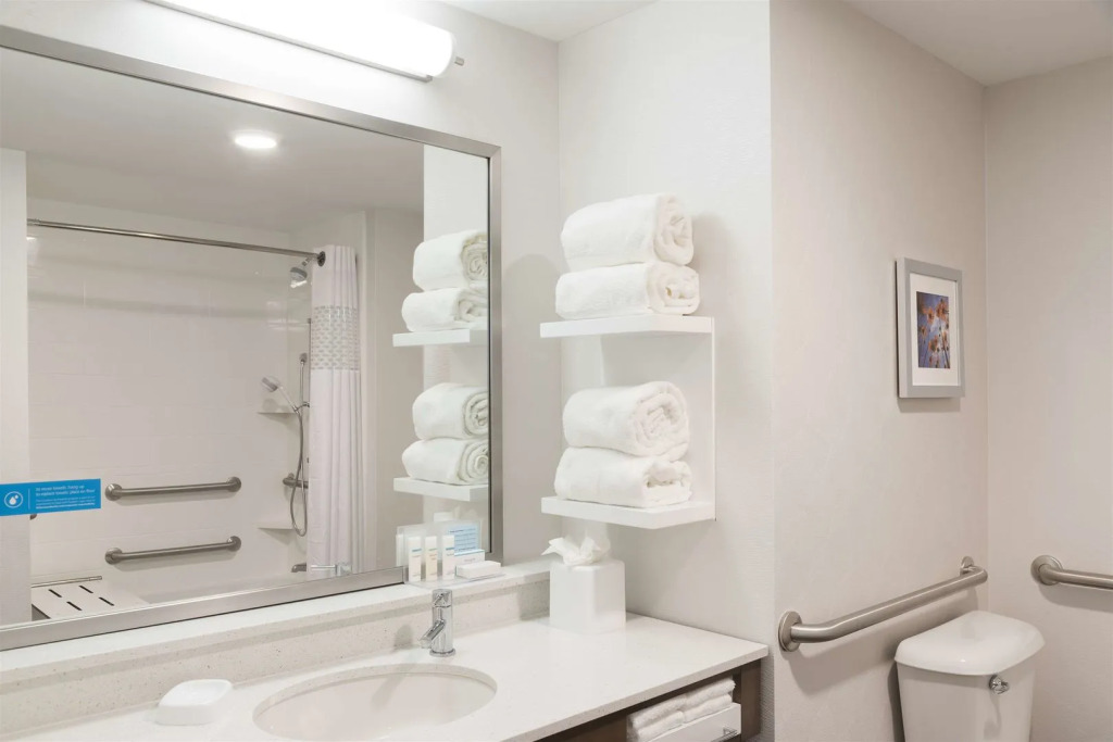 Hampton Inn Westfield