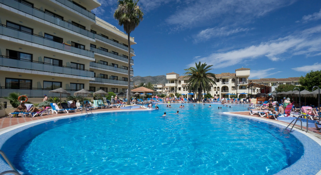 Hotel Puente Real