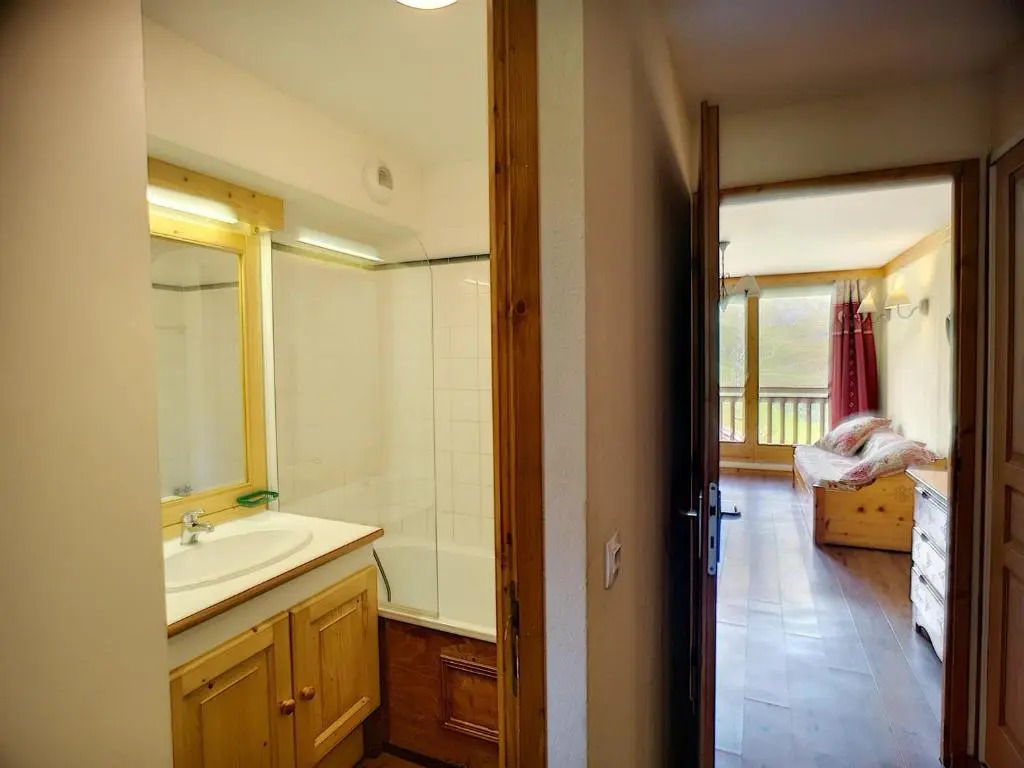 Appartement Les Menuires, 2 pièces, 5 personnes - FR-1-178-186