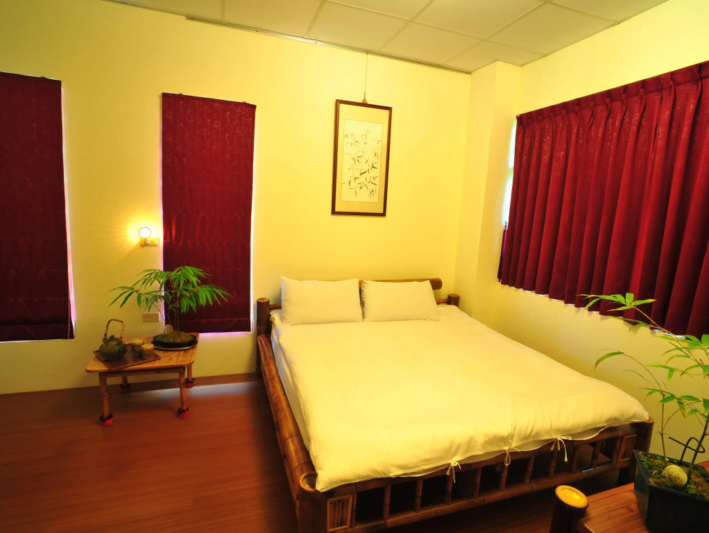 Bamboo Charcoal B&B