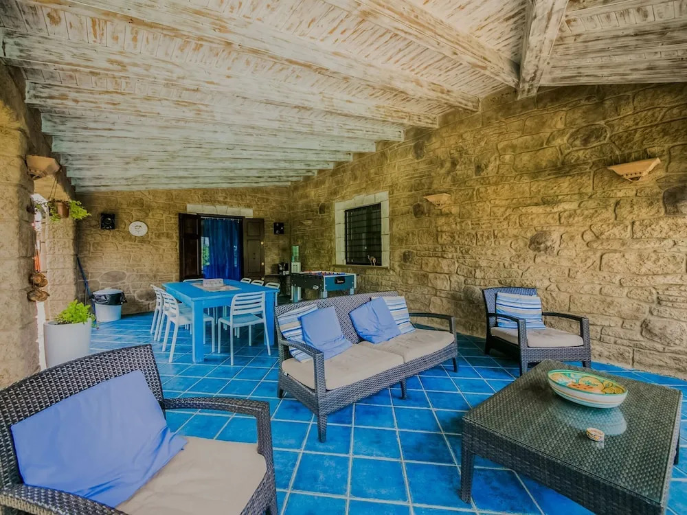 Villa With Private Pool With Salt Water Whirlpool and Cozy Porch
