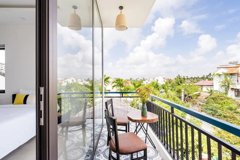 5 Coconut Villa