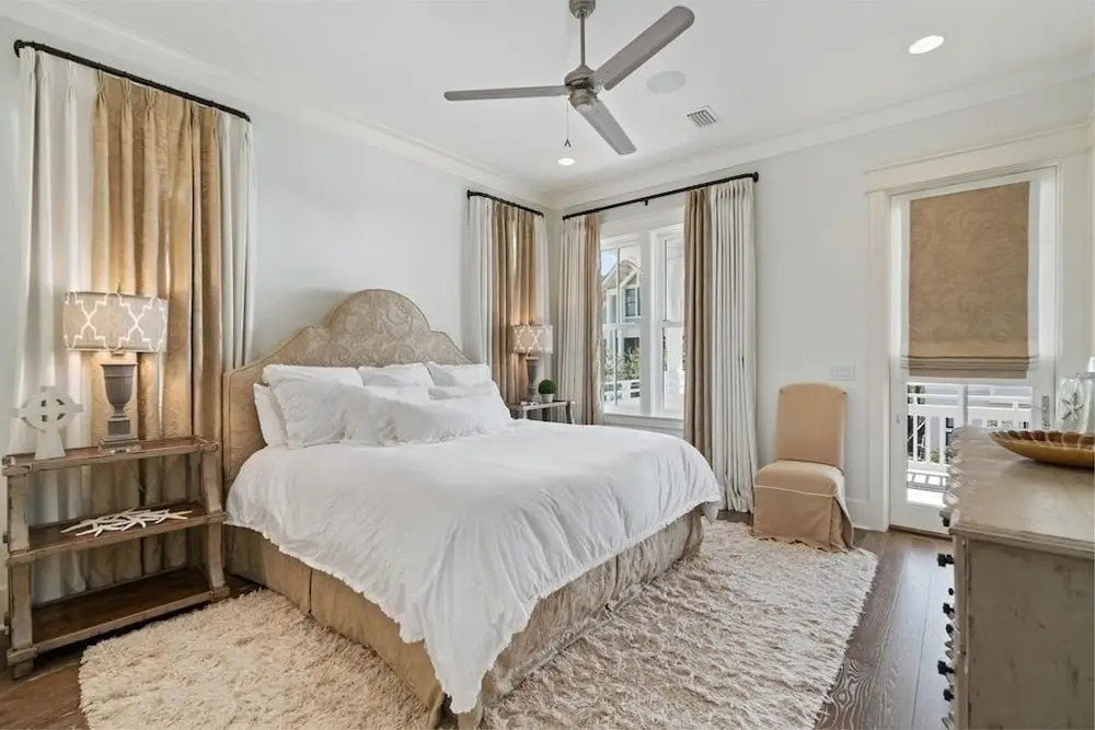 Elegantly Designed 5br/5.5bth + Bunk Nook Home In Lake District Of Watercolor Carriage House 4 Bedroom Home by RedAwning